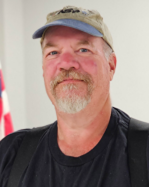 Tom_S_Carlson_300x375